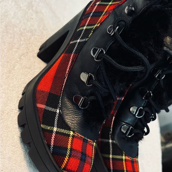 Almost Brand  New Ankle Boots - Size 5.5 M (36 EURO) By JESSICA SIMPSON - Box 18 - Picture 6 of 8